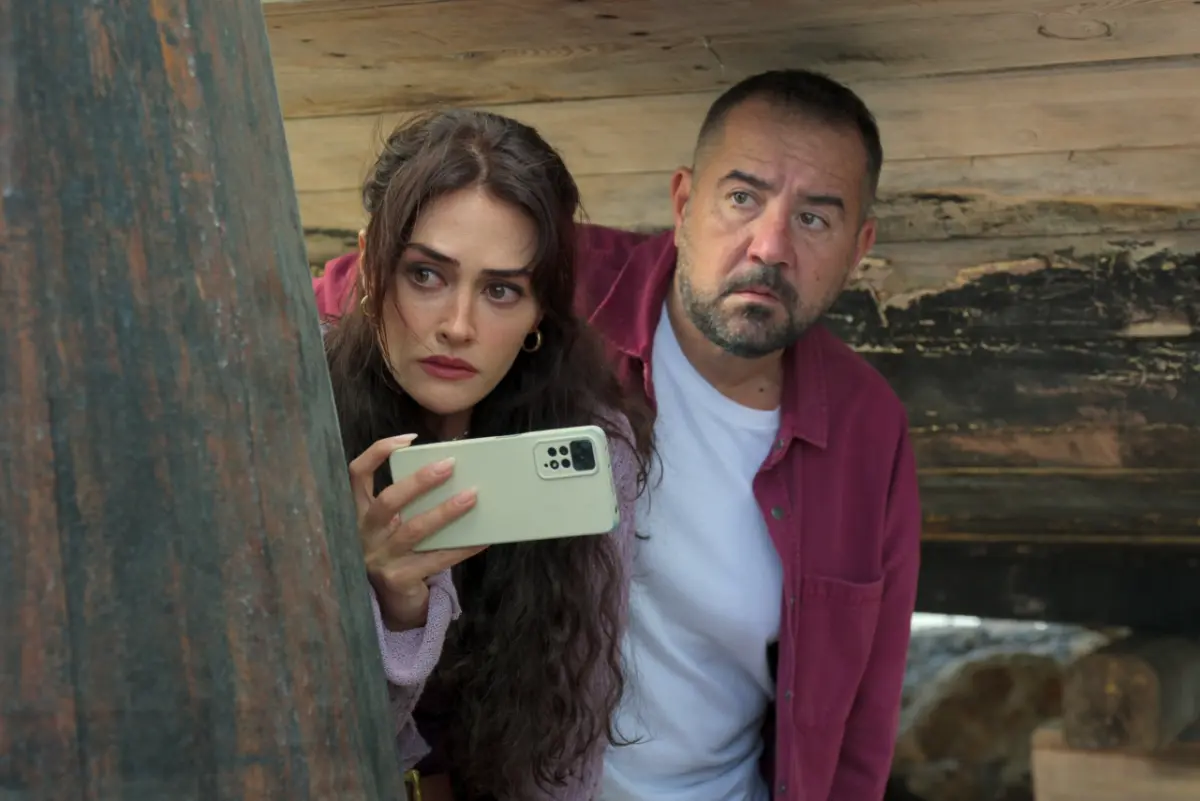 دانلود سریال Bet Your Life 2025 روی زندگیت شرط ببند